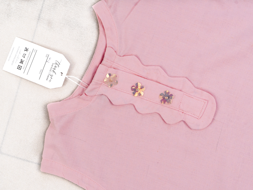 Scallop Breeze - Baby Pink