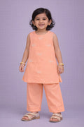 Pearl Bow Bella - Coral